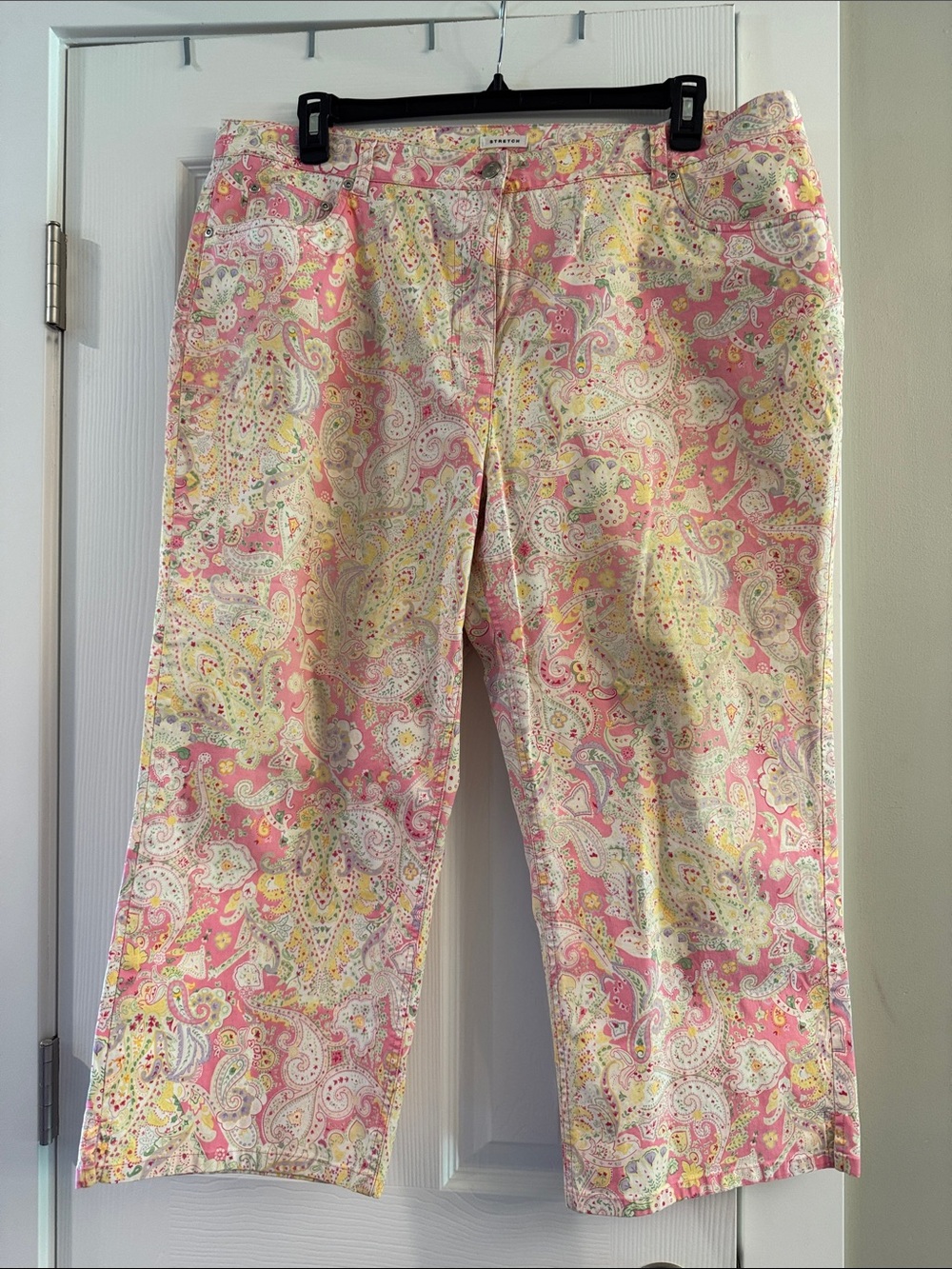 Jones New York Sport Pastel Paisley Cropped Pants - Pink, Yellow, Cream